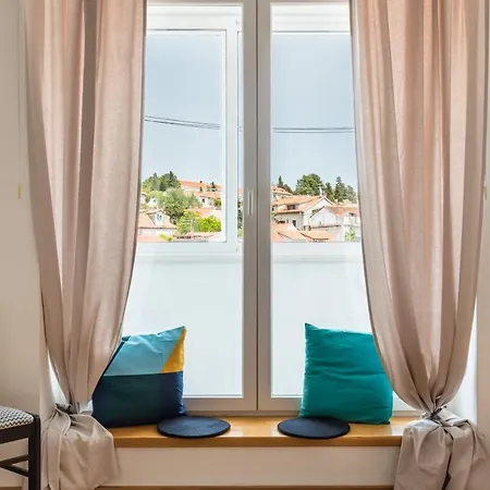5th Floor Apartment- Harborview * ספליט