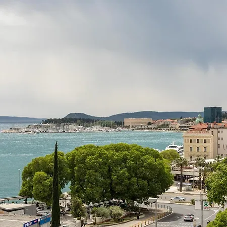 5th Floor Apartment- Harborview Appartamento