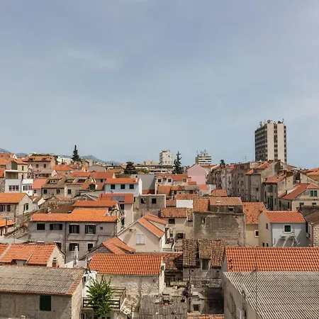 Lejlighed 5th Floor Apartment- Harborview *